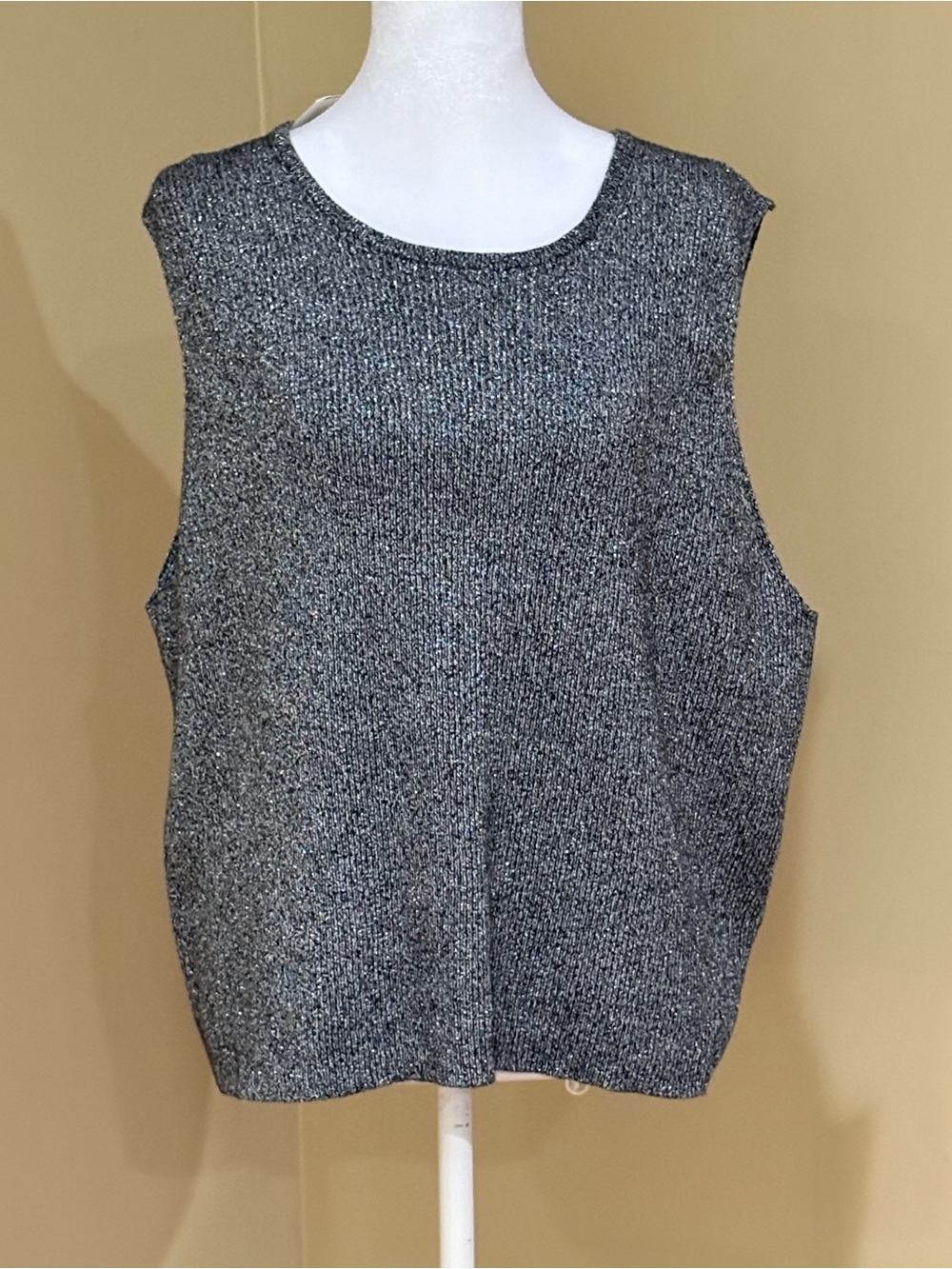Silver thread black sparkle Sleeveless Knit Top